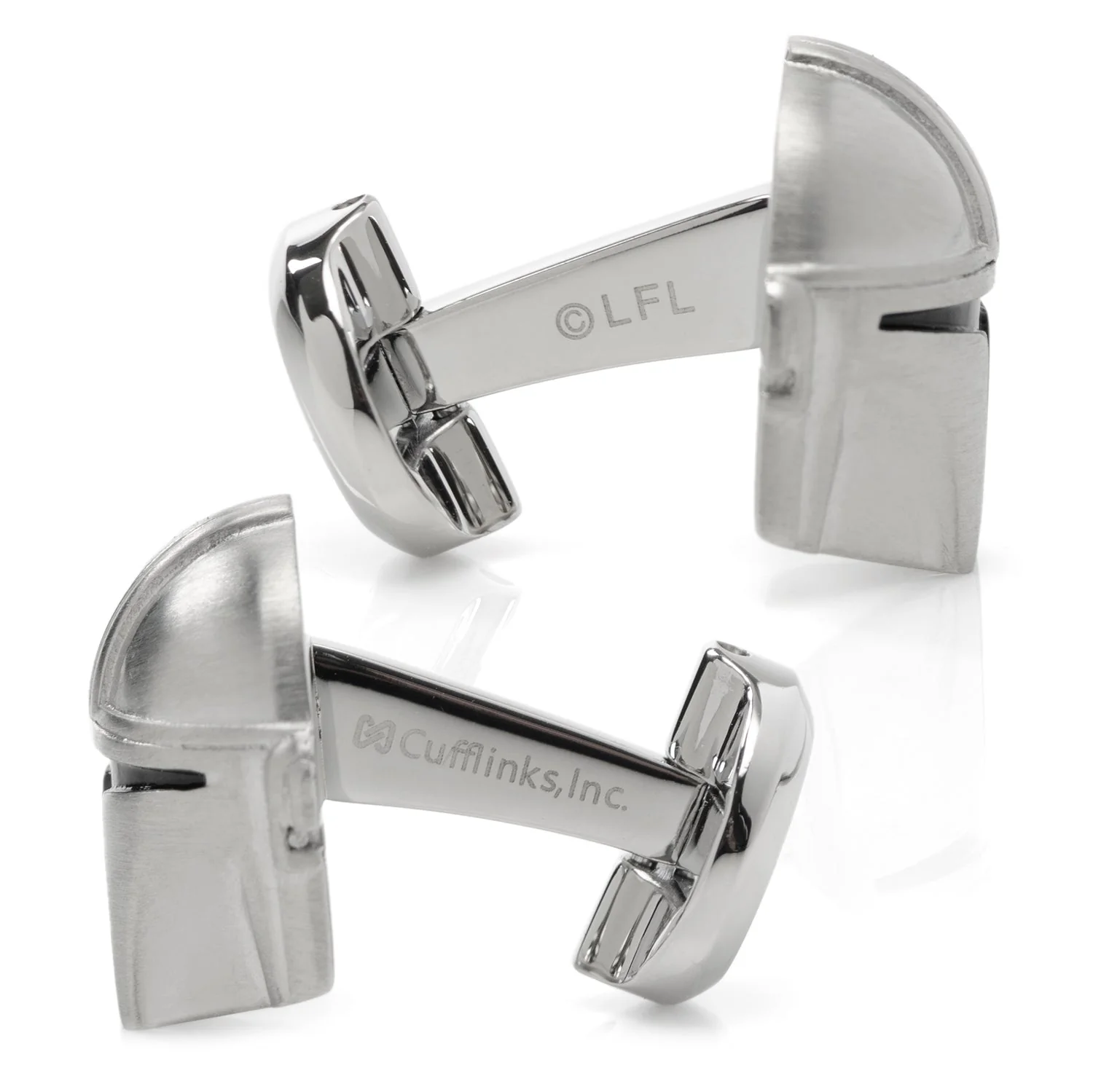 Star Wars The Mandalorian Helmet 3D Stainless Steel Cufflinks - Image 4